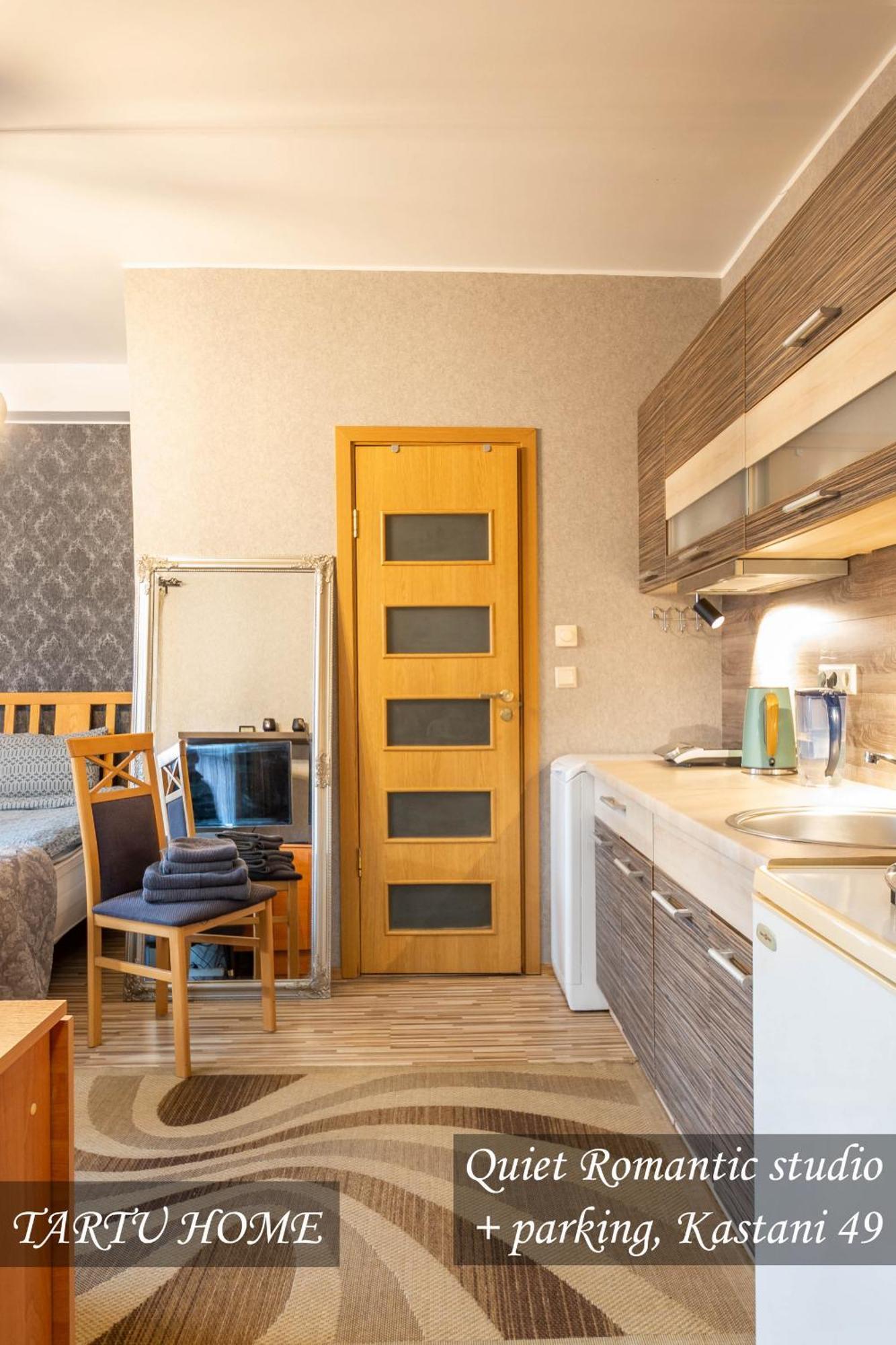 Quiet Romantic Studio Plus Parking, Tartu Home エクステリア 写真